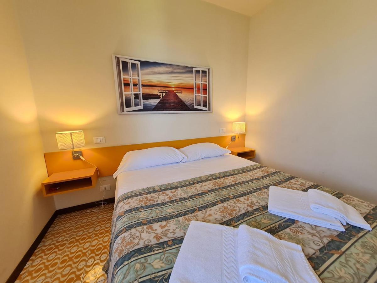 Easy Peschiera Apartment *