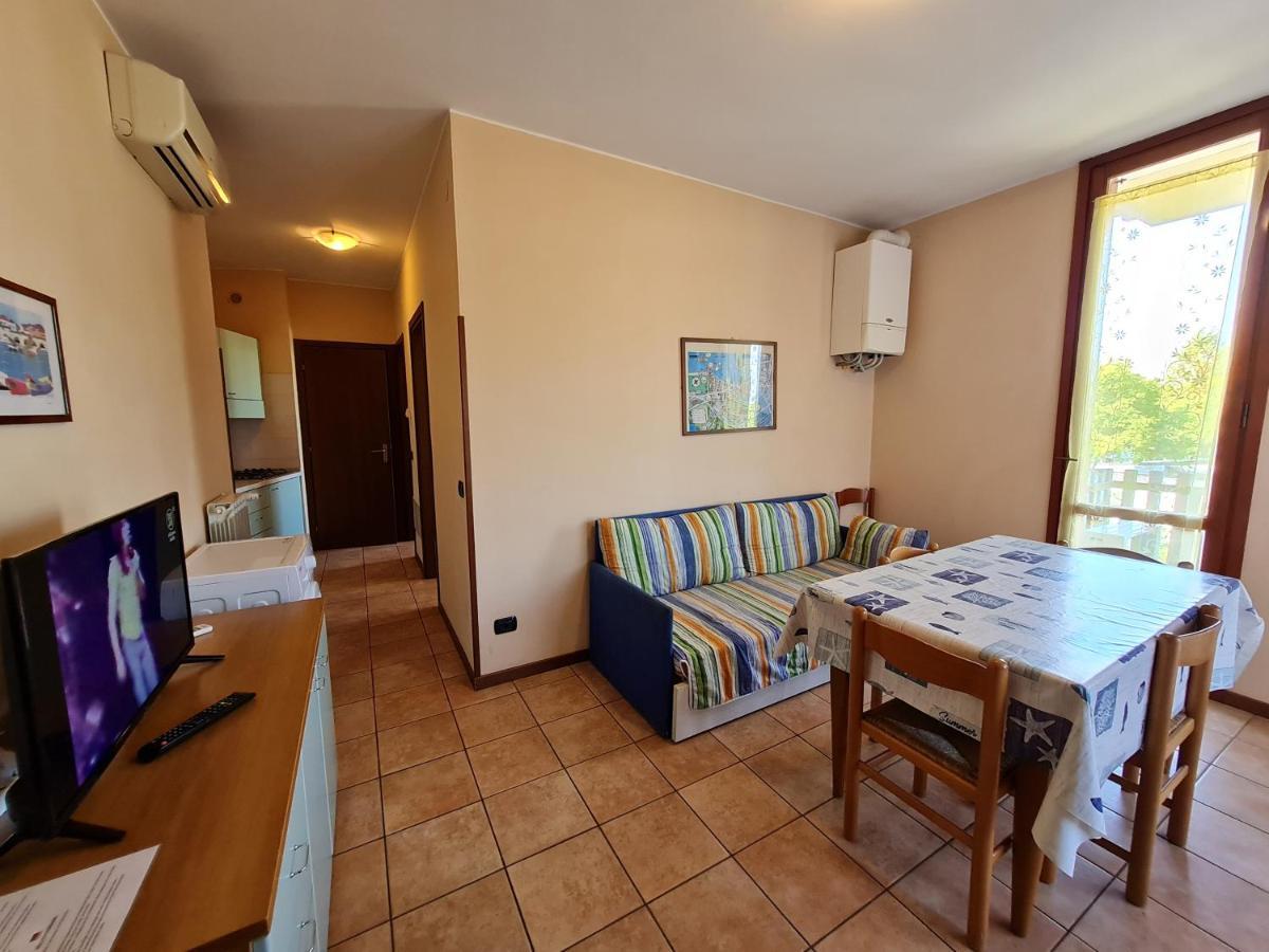 Easy Peschiera Apartment *