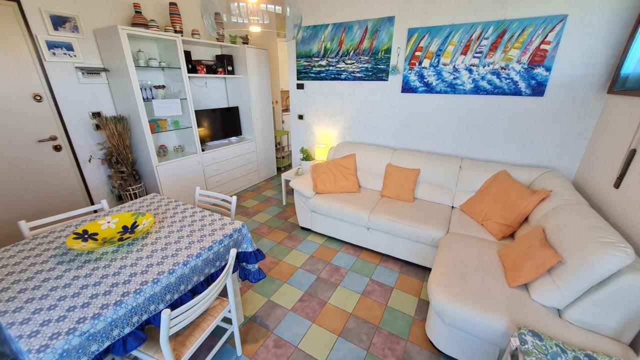 Easy Peschiera Apartment *